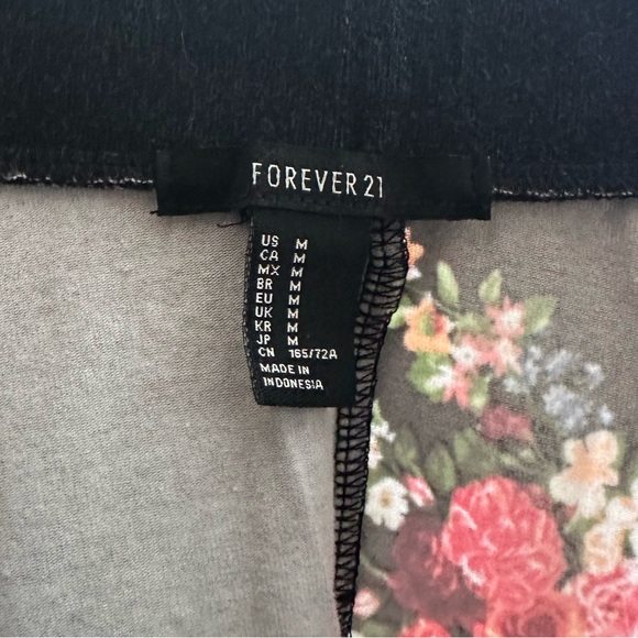 Knit Floral Print Flare Mini Skirt - Picture 7 of 7